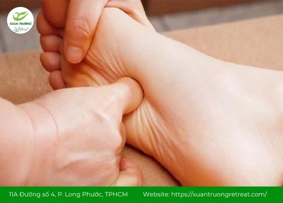 Bấm huyệt cánh tay giúp phục hồi năng lượng và tinh thần tỉnh táo