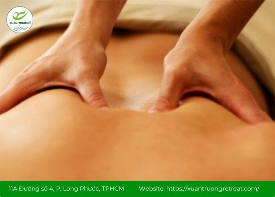 Nghệ thuật trị liệu massage huyệt đạo trong y học cổ truyền