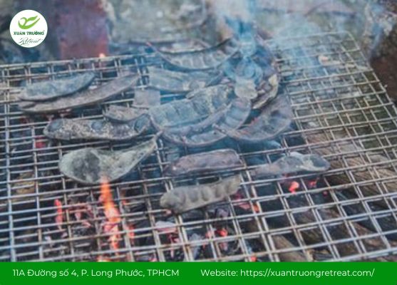 Đốt bồ kết đúng cách giúp lan tỏa hương nhẹ, đảm bảo an toàn